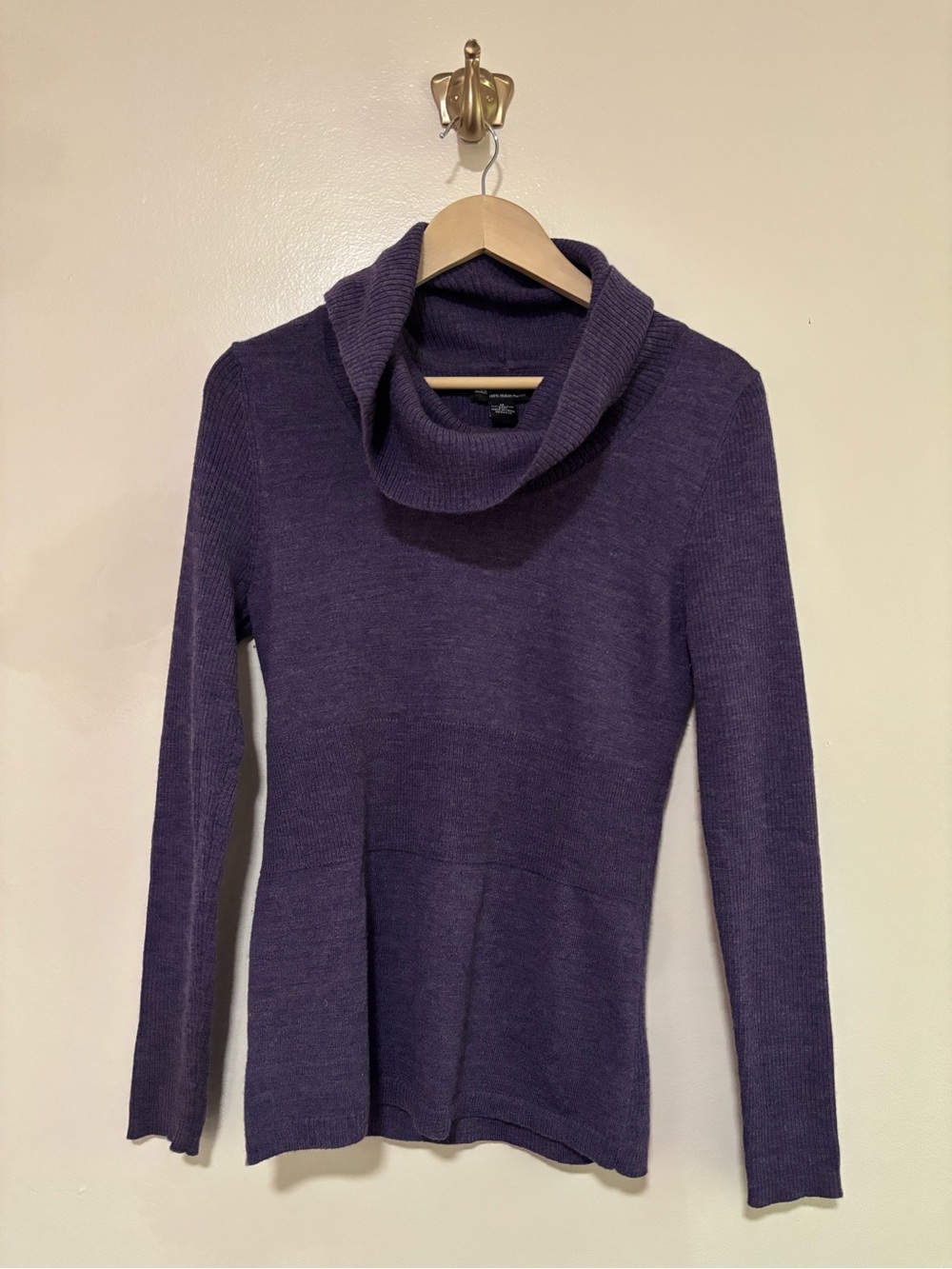 Carole Little 100% Merino Purple Cowl Neck Sweater size M‎